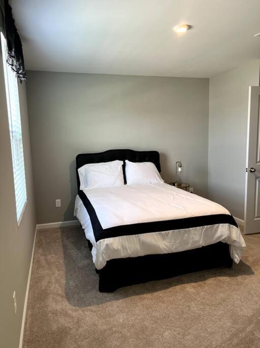 Family Friendly 4Br Home Near Ft Gregg Adams Vsu Petersburg Eksteriør billede