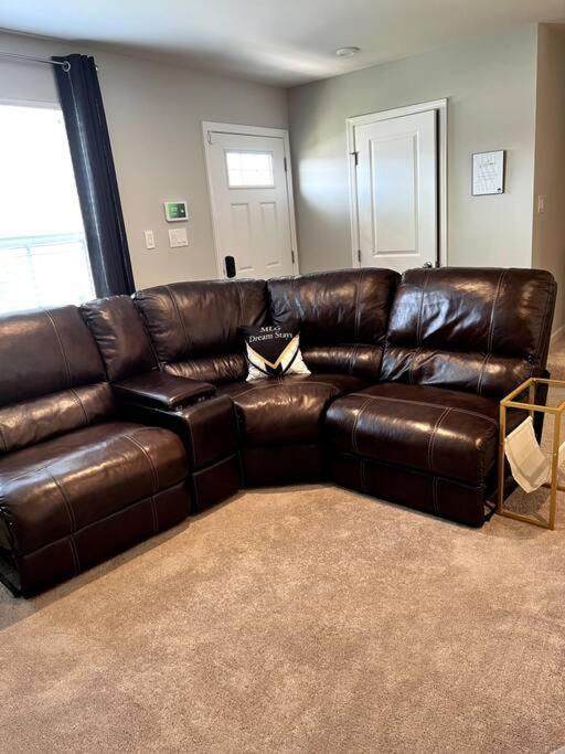 Family Friendly 4Br Home Near Ft Gregg Adams Vsu Petersburg Eksteriør billede