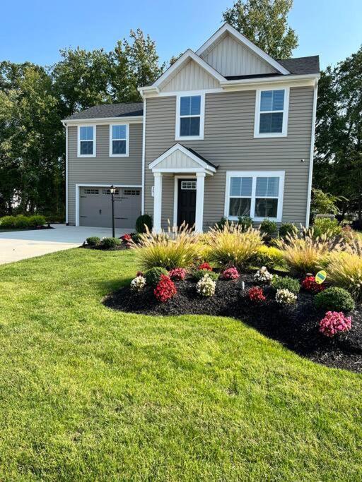 Family Friendly 4Br Home Near Ft Gregg Adams Vsu Petersburg Eksteriør billede
